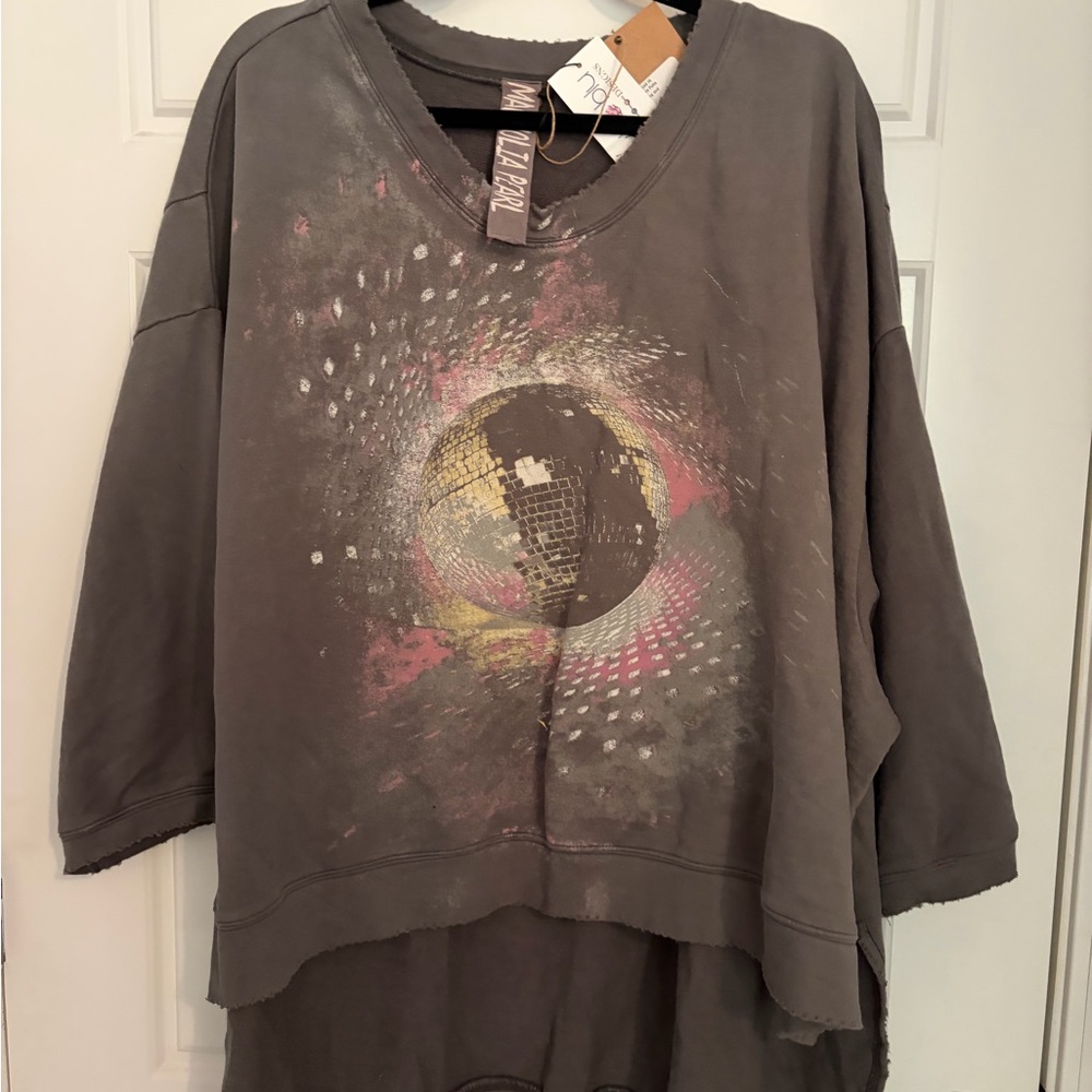 Magnolia Pearl Gray Graphic High Low Sweatshirt